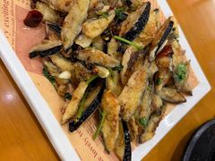 -鹤乡东北菜(崮山路店)