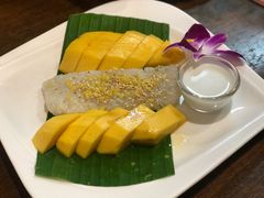 -Dang restaurant (patong phuket)