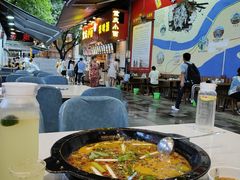-蛙鱼潭美蛙鱼头火锅(解放碑瑞富广场店)