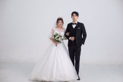 点击看大图 -太郎花子婚纱摄影艺术中心