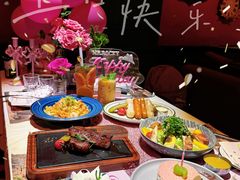 -MR.ROCKY洛奇先生·西餐&酒吧(太古仓店)