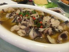 -老街坊美食汇(玉兰大街店)