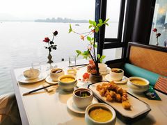 藜麦花胶汤-柳莺湖上·湖景餐厅·江南菜(西湖店)