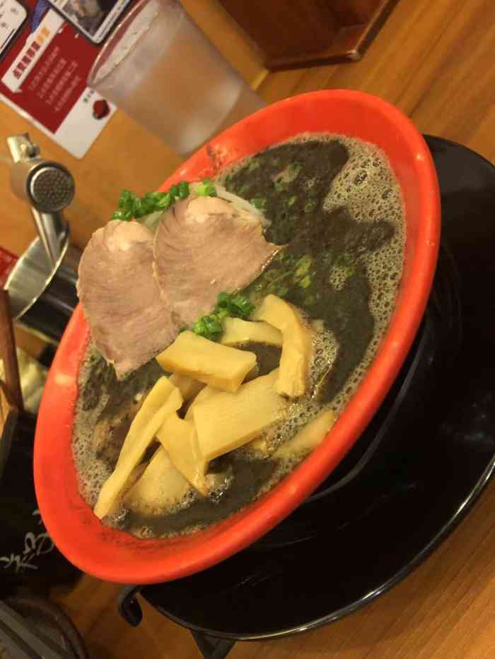 博多一幸舍(中华广场店)-"中华广场七楼美食广场角落,位置挺特立独行.