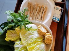 -周周有辣火锅馆(玖耀里店)