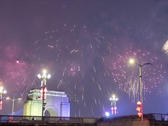 -谭记老字号跳跳蛙·香辣蟹.专注二十年(滨江店)