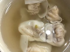 鲜肉虾仁馄饨-南城香·饭香串香馄饨香(富丰桥店)