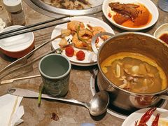 -锅儿欢海鲜火锅烤肉自助餐(东港凯虹店)