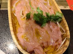 -宽板凳老灶火锅(台湾街店)