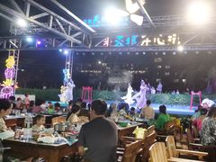-渔家火锅·海鲜自助餐·演艺(亚龙湾天域酒店)