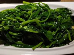 清炒豌豆苗-渝信川菜(长安店)