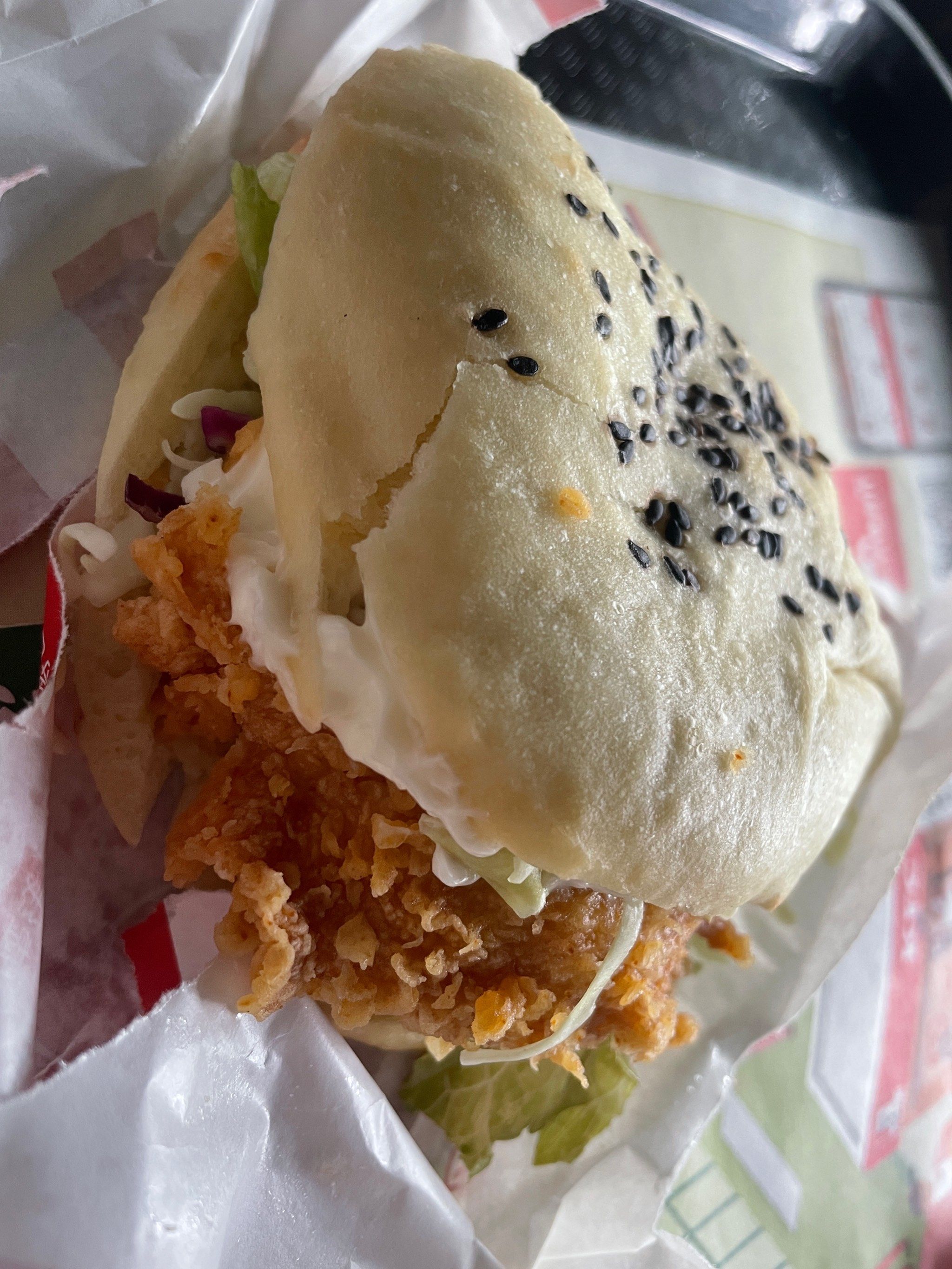 泡椒三绝鸡排饼汉堡