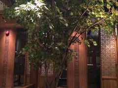 -萨拉伯尔(燕莎友谊商城店)