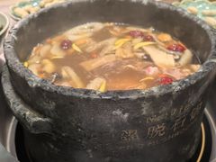 -蘑界·野生菌火锅(深业上城店)