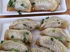 -小姜锅贴(凤凰街店)