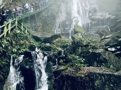 -藏龙百瀑风景区