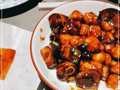 -小厨娘绣中淮扬(总统府大行宫店)