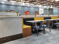 -凤凰路何眼镜香辣蟹(花果园店)