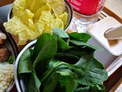 娃娃菜-毛辣果·贵州红酸汤牛肉火锅(西单店)