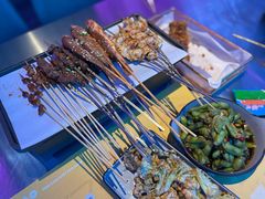 小黄鱼-燥次·烧烤酒场(万象城店)