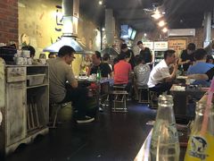 大堂-马路牙子地桌烤肉(工体店)
