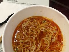 -鸿瑞興面馆(梅岭店)
