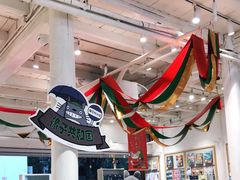 -猫的天空之城概念书店(杭州南宋御街店)