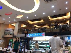 -覃记海鲜美食餐厅