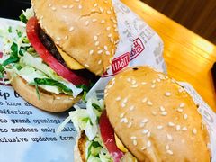 -The Habit Burger Grill 哈比特汉堡(复兴soho店)