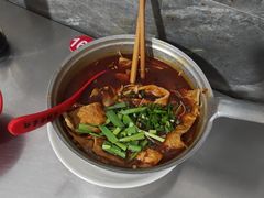 -铁锅哥米线