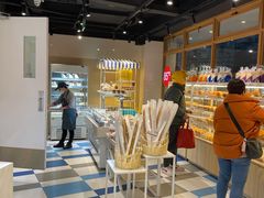 -85度C(生甜甜圈研究工坊·上海平凉店)