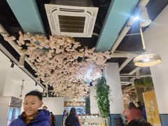 大堂-贵府酸汤牛肉火锅·贵州老字号(飞山街店)
