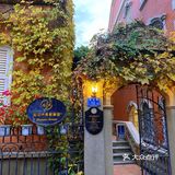 吃：美食比较清淡 适合沿海的人口味穿着