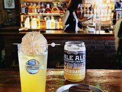 -丽纳尔斯酒吧咖啡LENORE’S BAR(三经街店)