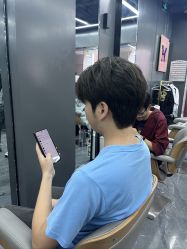-藤野造型烫发染发