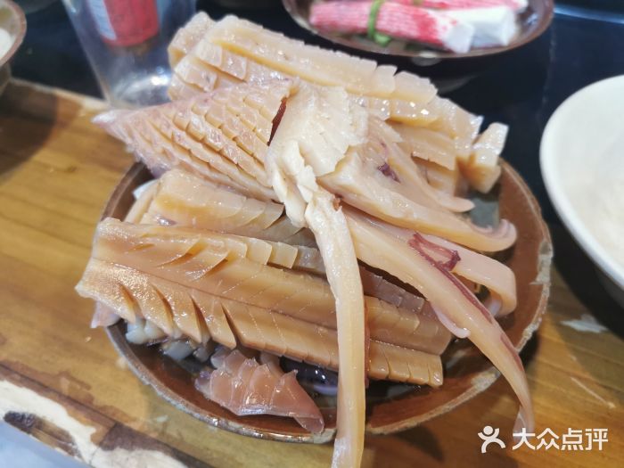 年白老火锅特色发鱿鱼图片