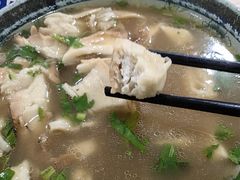 -清真·白家牛肉罩火烧老店(育才街店)