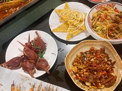 -冶建镜子·老南昌大排档·江西虾王(总店)