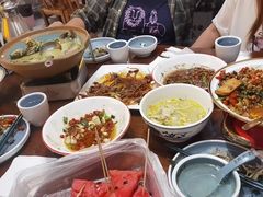 -钟掌勺忘不了地道湘菜(新天地假日广场店)