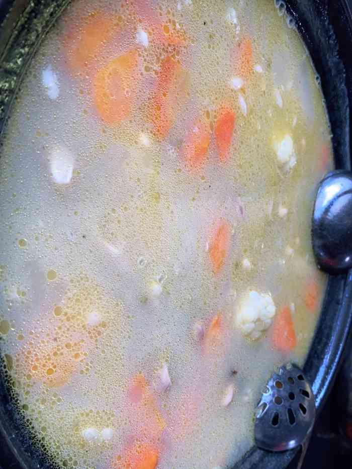 汤锅头有很多豆豆,有白豆,."-大众点评移动版