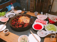 -纸盐河码头火锅(十八梯店)