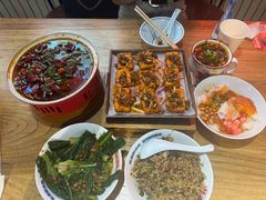 -怪噜范·老贵阳街头名小吃(鸿通城店)