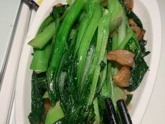 -新大咀港式茶餐厅(宝山万达店)