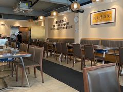 -胡须佬鸡煲四季火锅店(石厦西村直营店)