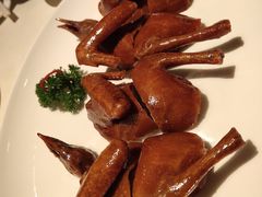 玻璃烧乳鸽-利苑酒家(宜安广场店)