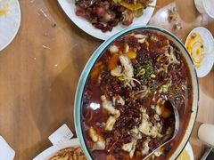 -美顺香食府鱼头老店(雪野湖店)