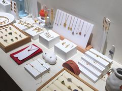 -LADY FAFA(巨鹿路陕西南路路口店)