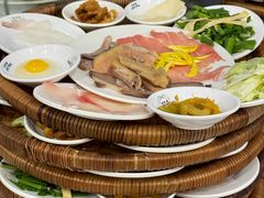 -桥香园云南过桥米线(金马碧鸡店)