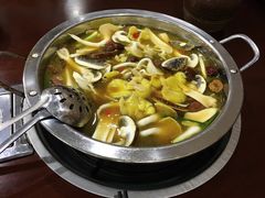 -菌之家·专业纯野生菌火锅·特色炒菌