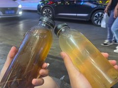 -何妹湿辣牛肉·粤式烧烤砂煲(桂雅路店)